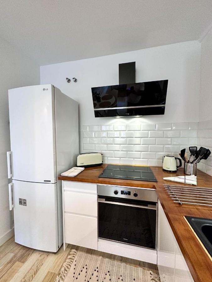 Casa Elsa With Free Parking Apartment Los Abrigos Exterior photo